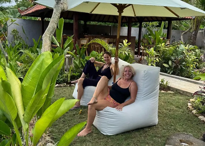 Puri Sari Villas, Restaurant And Bar Nusa Lembongan (Bali)