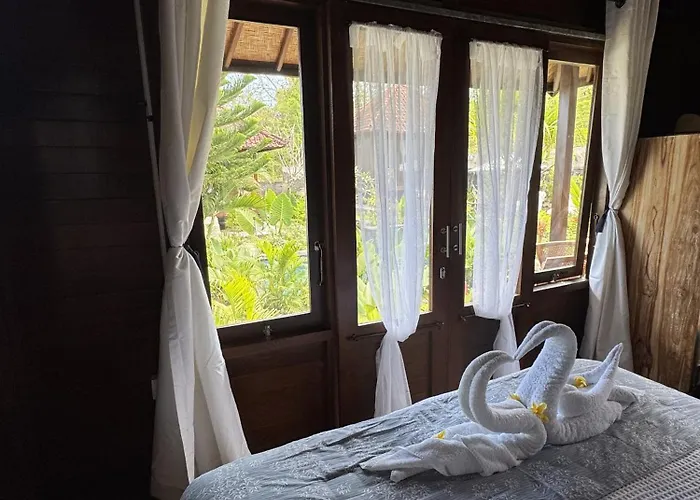 Puri Sari Villas, Restaurant And Bar 3* Nusa Lembongan (Bali)