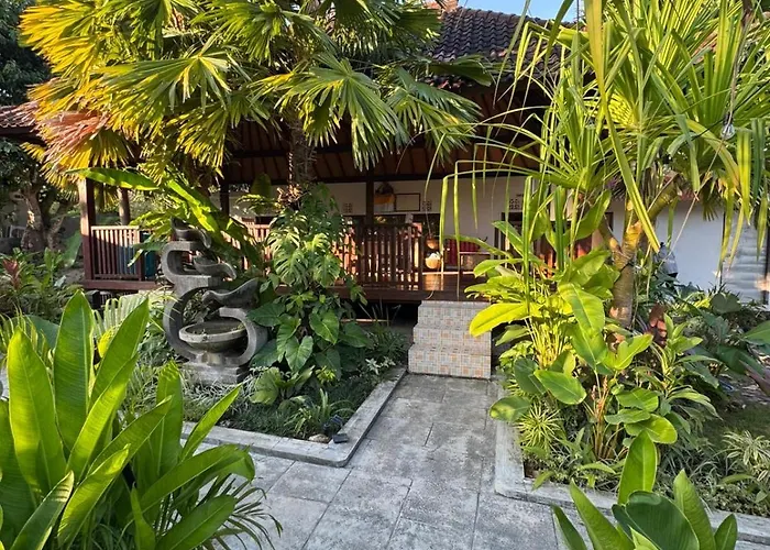 Puri Sari Villas, Restaurant And Bar 3* Nusa Lembongan (Bali)