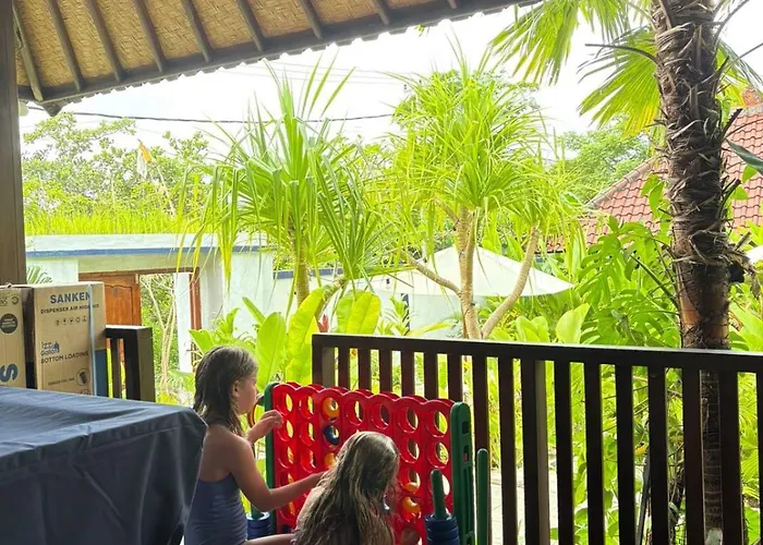 Puri Sari Villas, Restaurant And Bar 3* Nusa Lembongan (Bali)